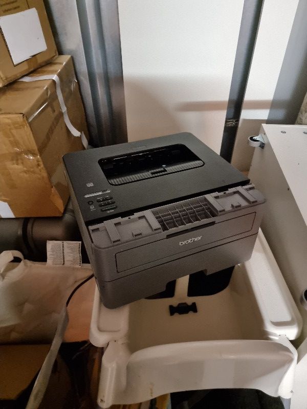 iBidOnStorage.co.uk LoknStore Auction 16570334299329