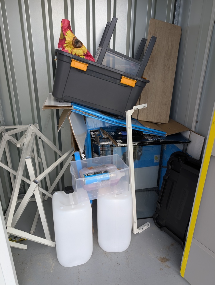 StorageMart Bognor Regis Storage auction IB-6574