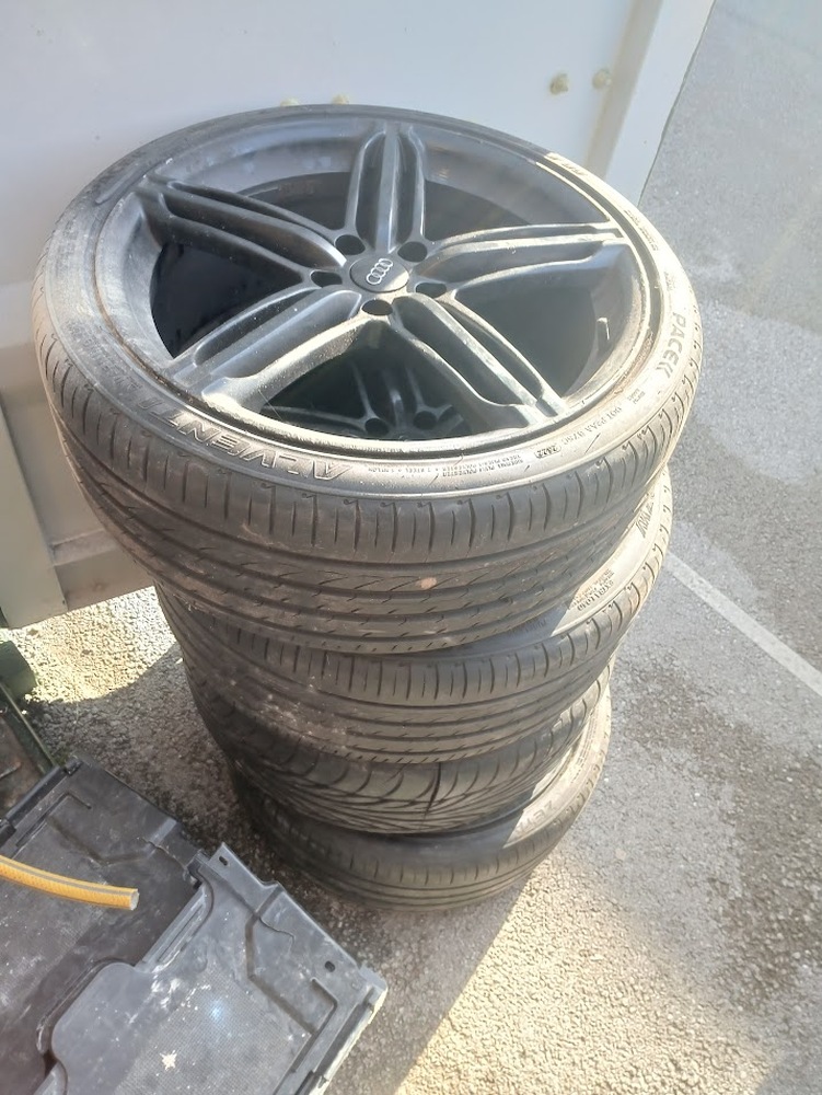 Runcorn Self storage auction IB-7349