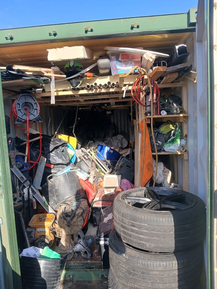 Runcorn Storage Unit auction IB-7349