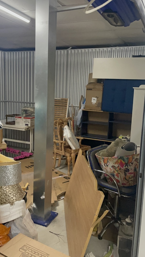 Sydenham Self storage unit auction IB-3990