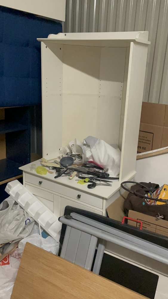 Sydenham Self storage unit auction IB-3990