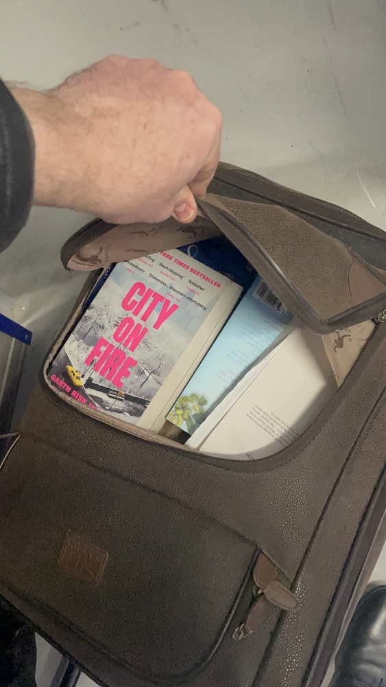 Sydenham Storage Unit auction IB-1918