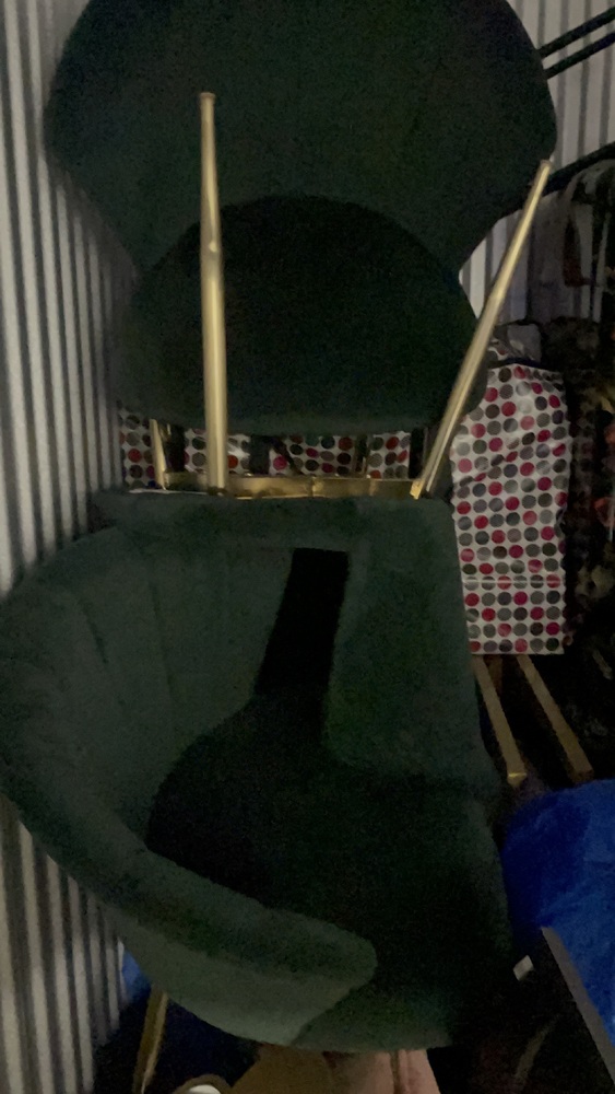 Sydenham Self storage auction IB-8973