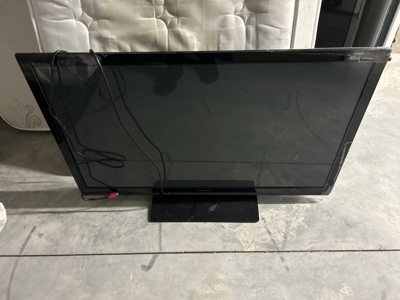 Streatham Storage Unit auction IB-3280