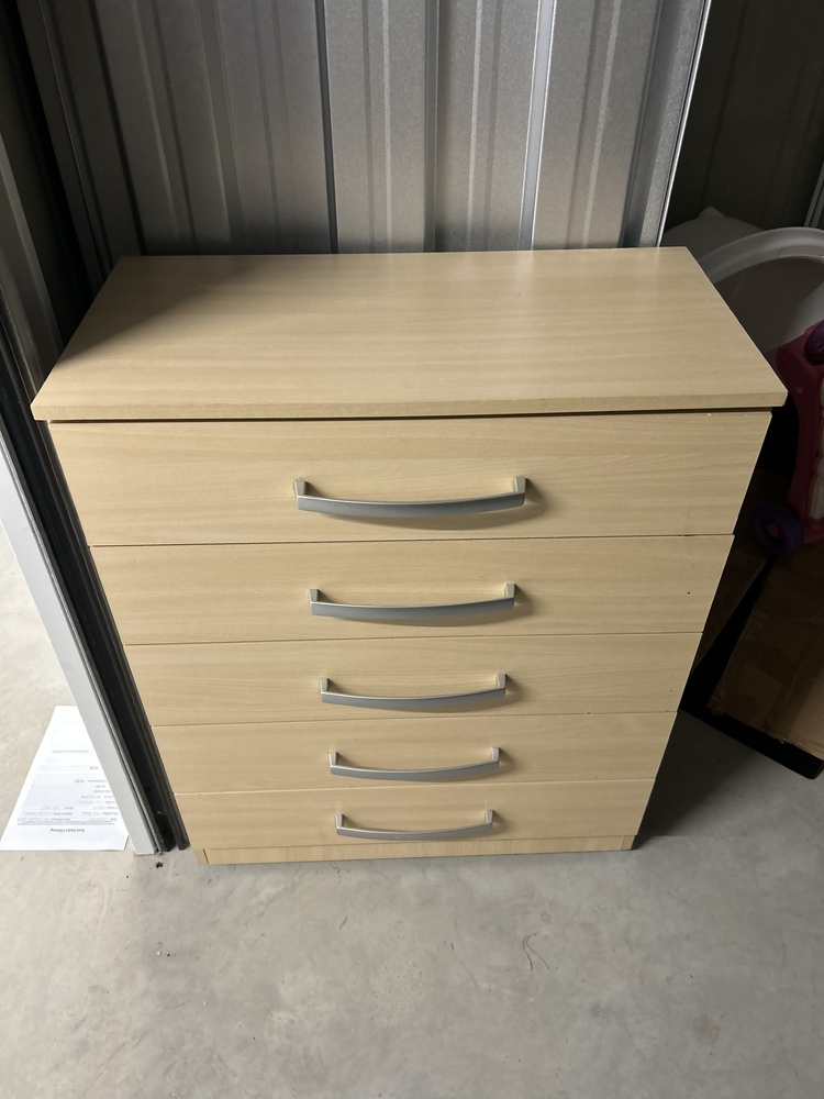 Streatham Self storage unit auction IB-3280