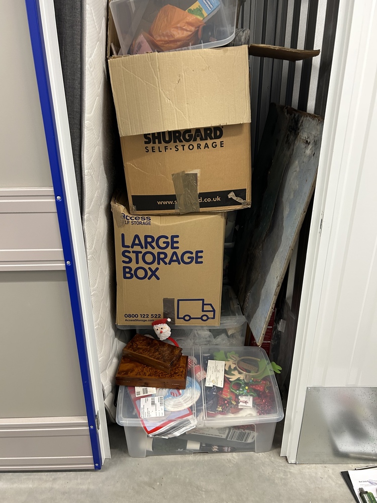 Streatham Self storage unit auction IB-5917