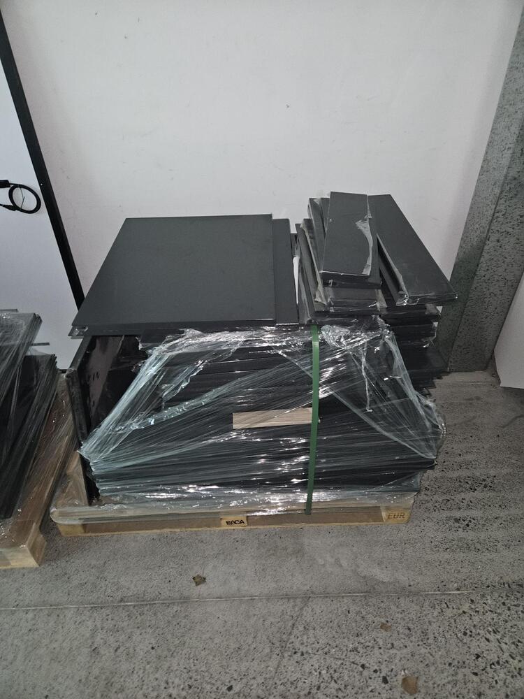 The Storage Team St Helens Storage auction IB-1753