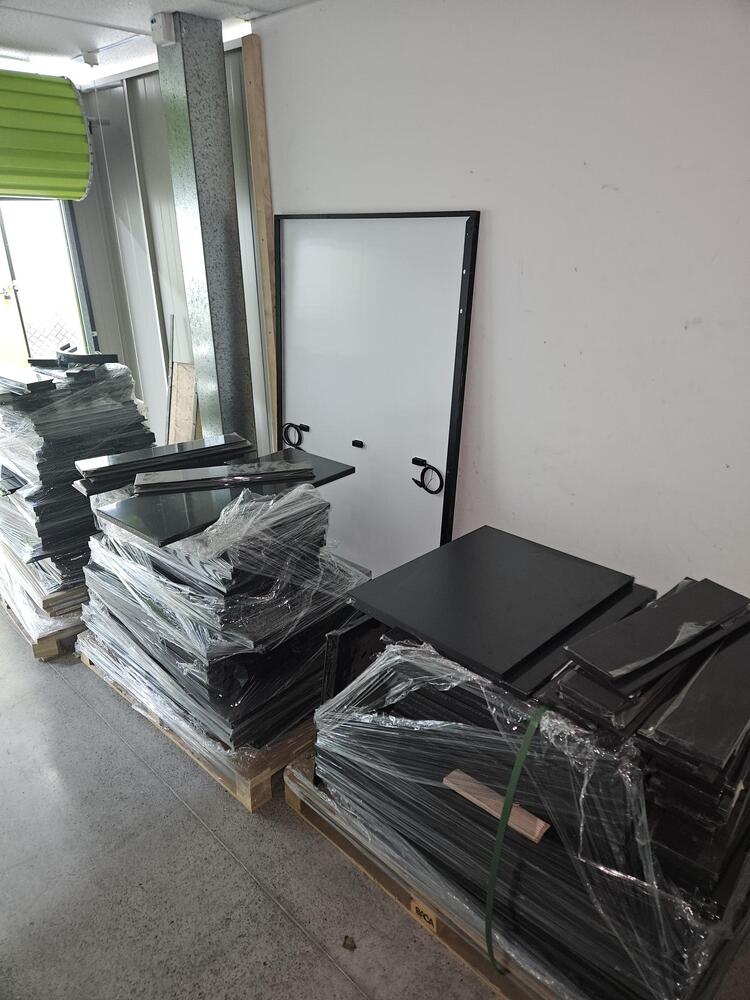 The Storage Team St Helens Storage auction IB-1753