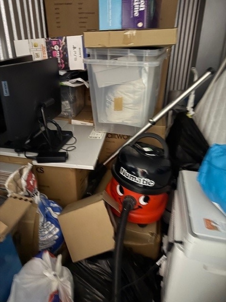 Dartford Storage auction IB-6546