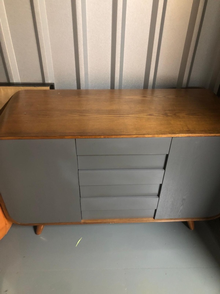 Eastbourne Self storage unit auction IB-5146 53