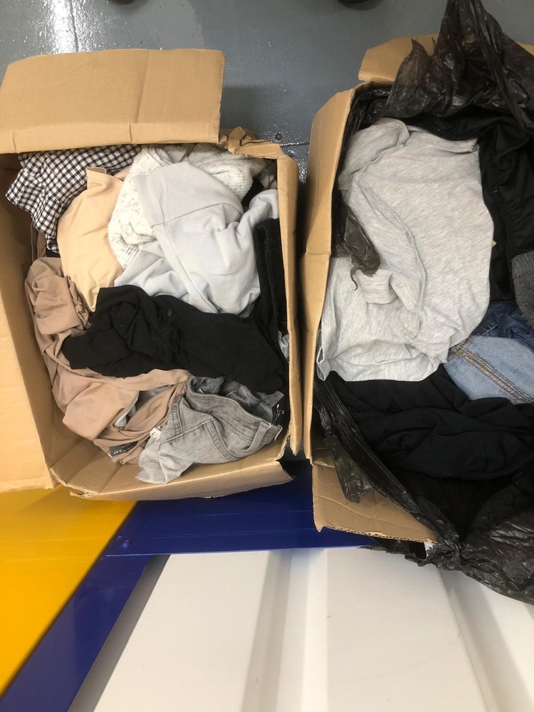 Eastbourne Self storage unit auction IB-6647 13