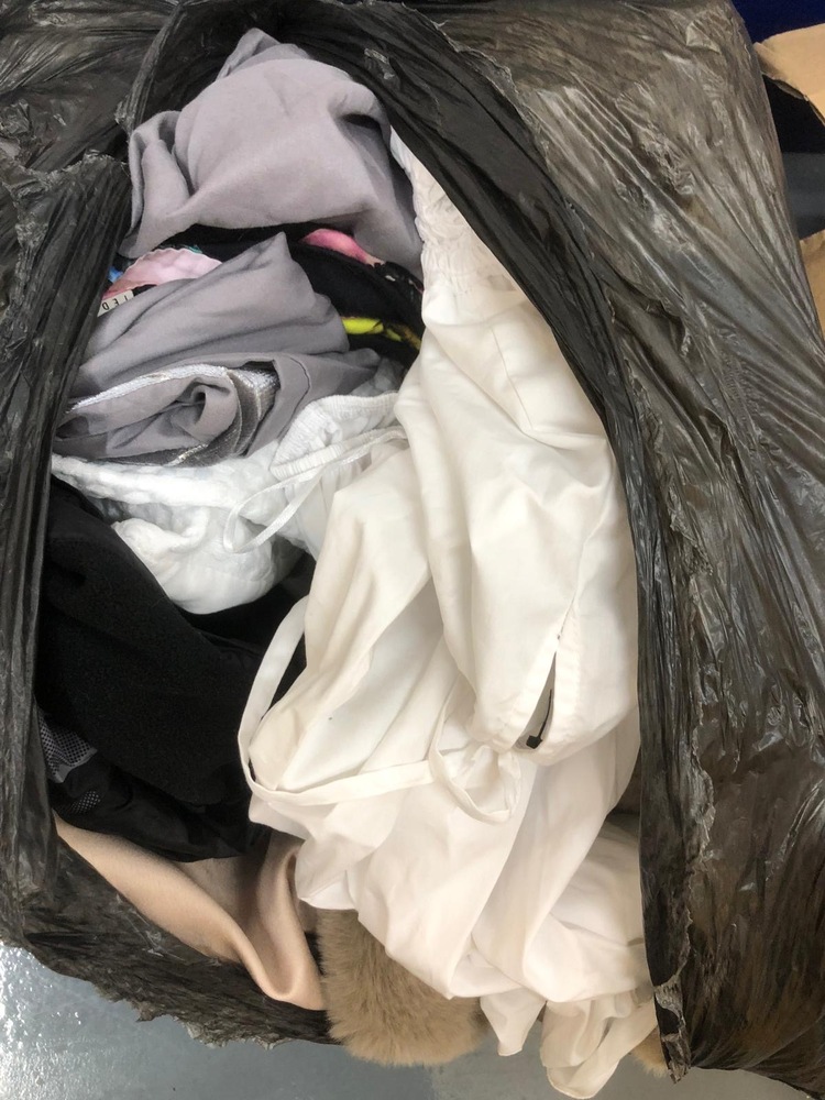 Eastbourne storage facility unit auction IB-6647 36