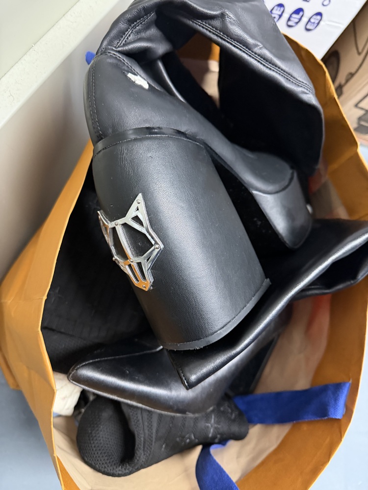 Earls Court Self storage facility auction IB-5176