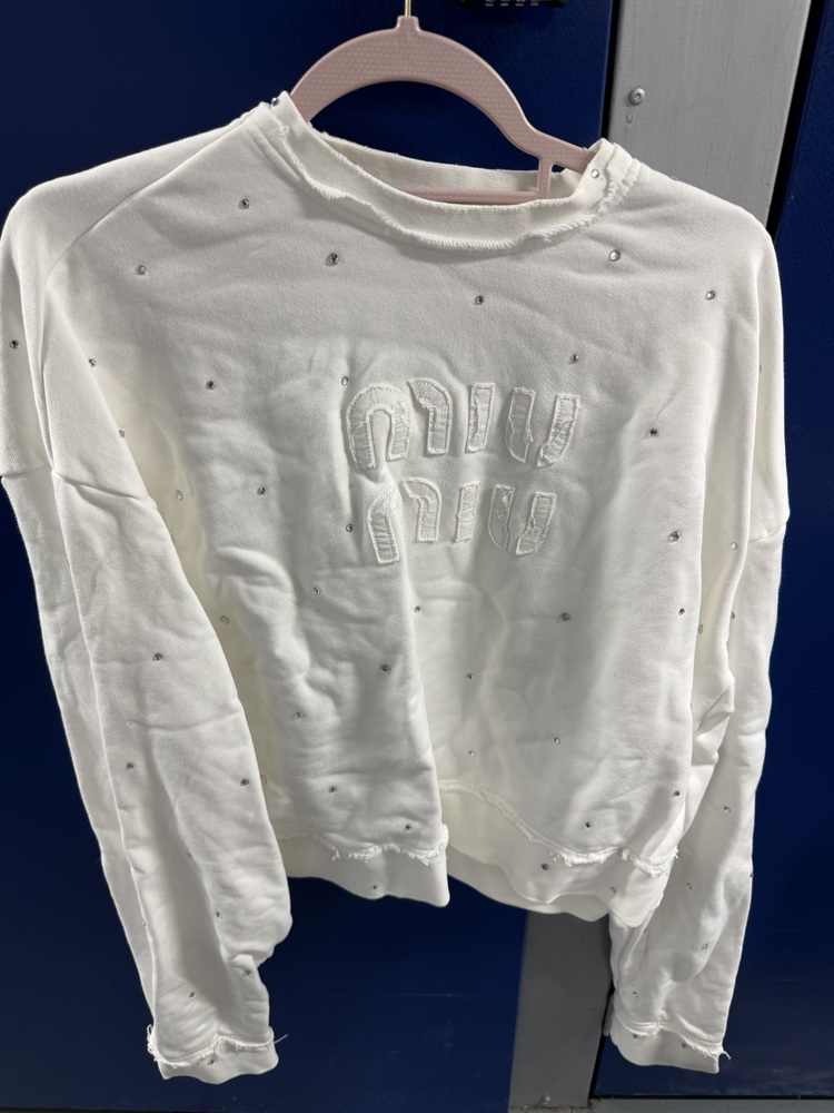 Earls Court Self storage auction IB-5176