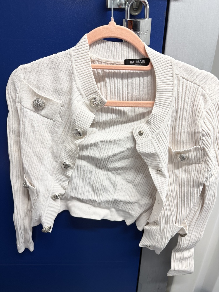 Earls Court Storage Unit auction IB-5176 22