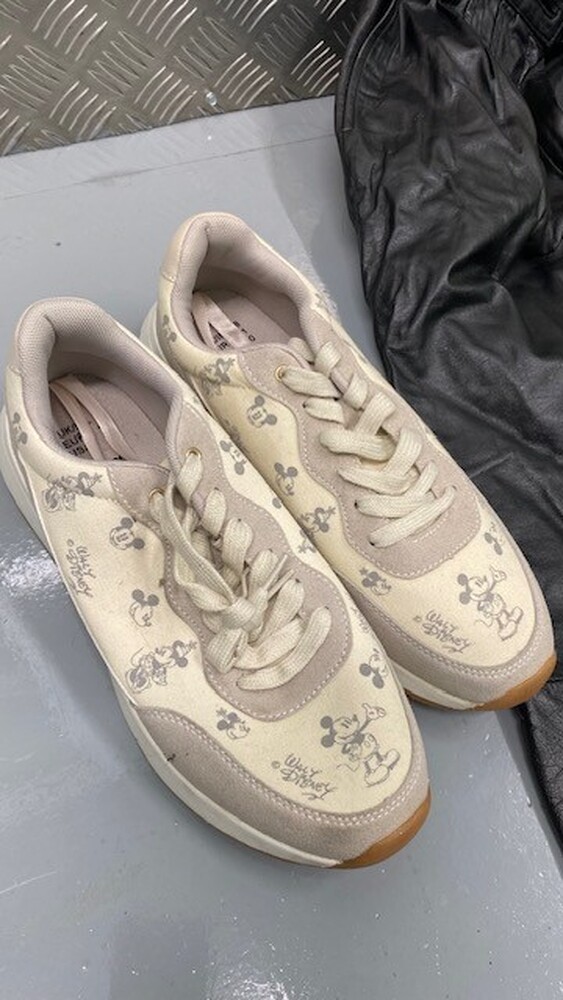 The Storage Company Waltham Abbey storage facility unit auction IB-5810 16