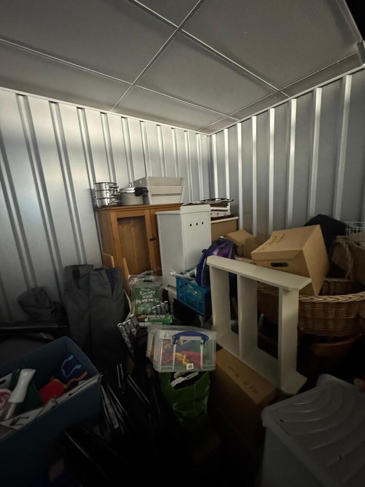 Smartbox Self Storage Oundle Self storage facility auction IB-4458