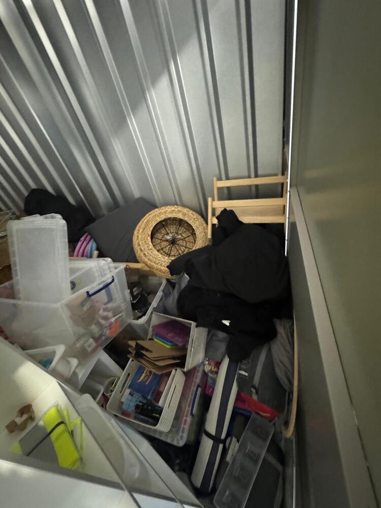 Smartbox Self Storage Oundle Self storage auction IB-4458