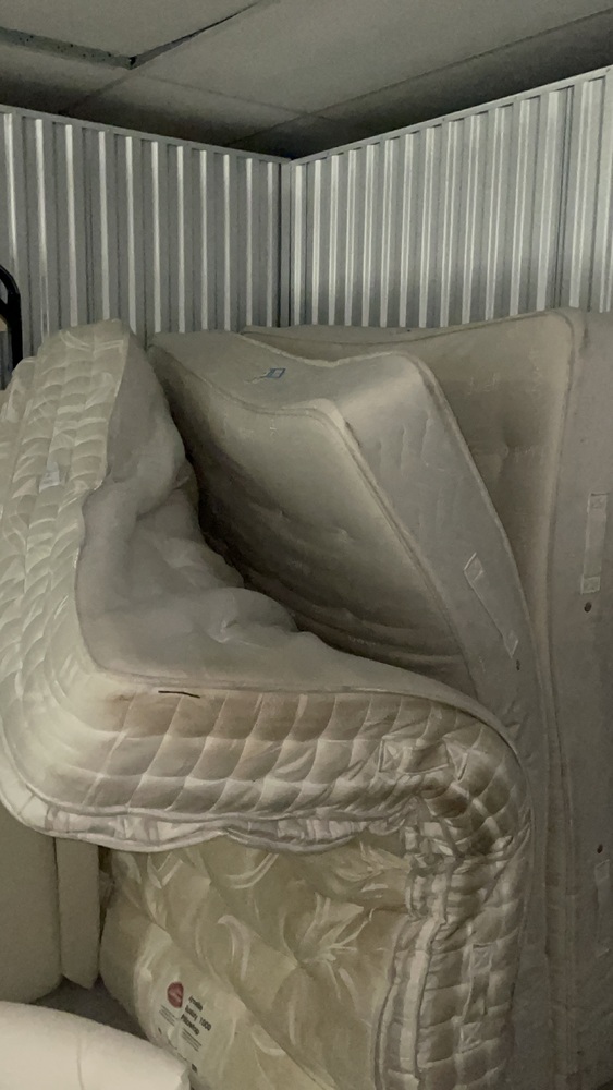 Sydenham Self storage unit auction IB-7584 13