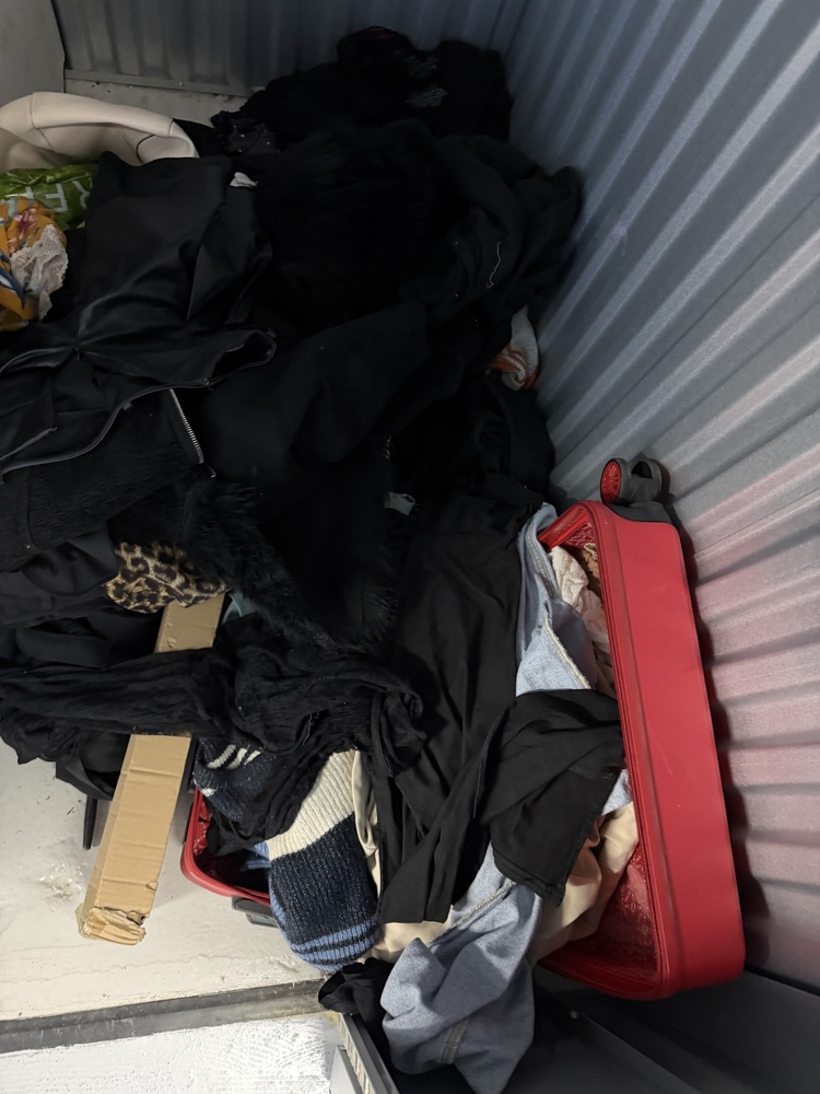 St Johns Wood Self storage auction IB-5525