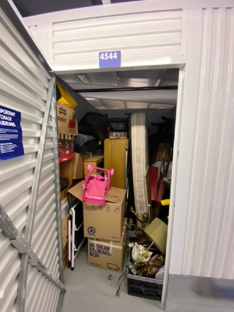 iBidOnStorage.co.uk Access Self Storage Auction 16140055887961