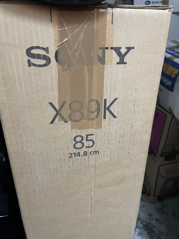 Battersea Park Self storage auction IB-9594