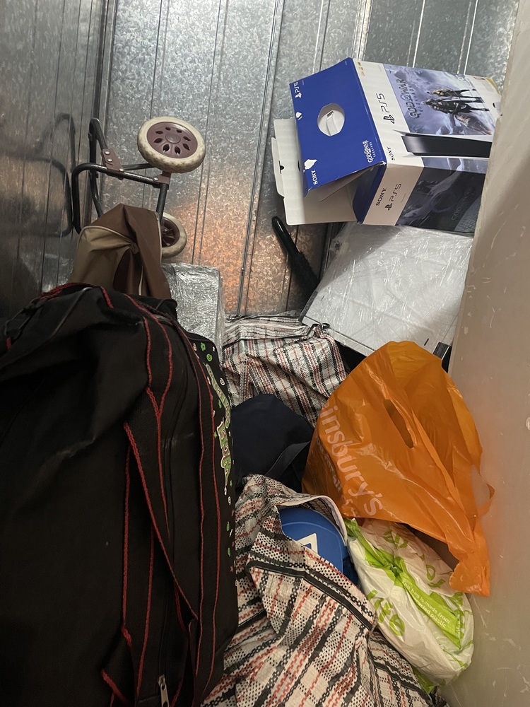 Battersea Park Storage auction IB-3864