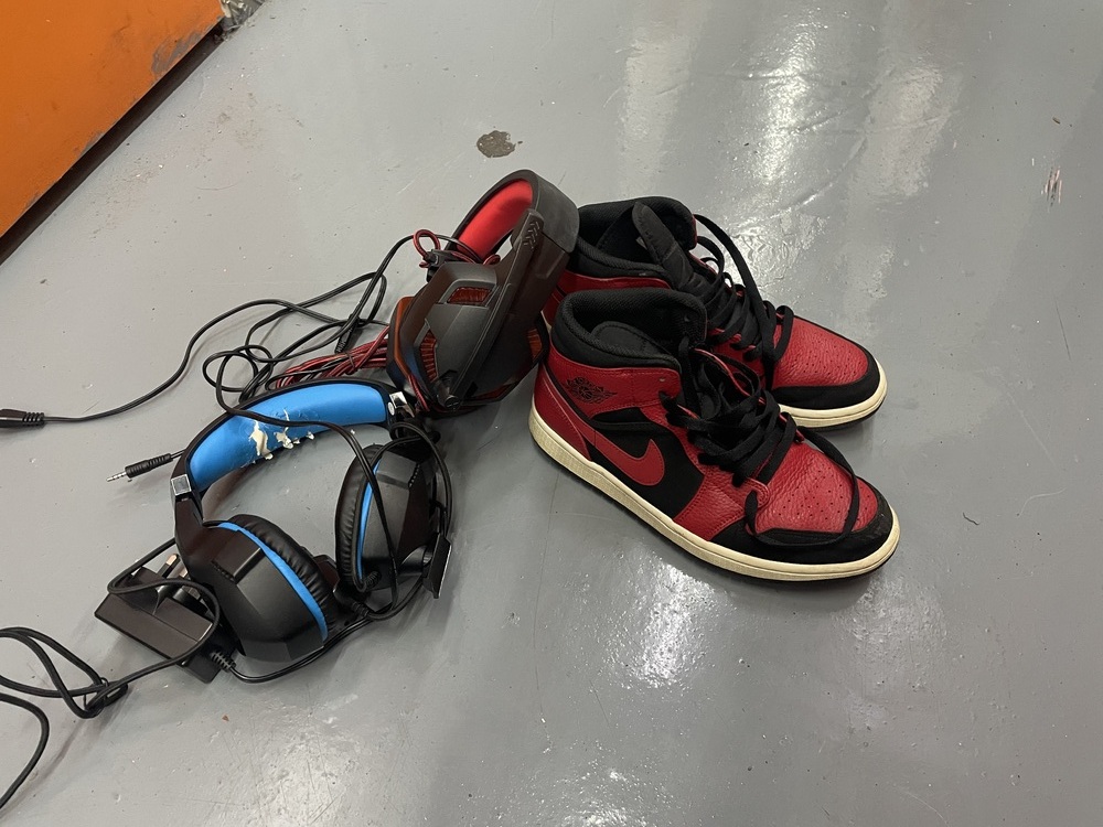 Battersea Park Storage Unit auction IB-3864