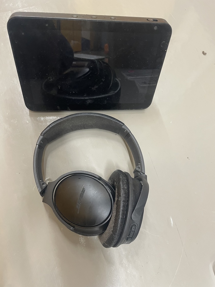 Battersea Lombard storage facility unit auction IB-9106