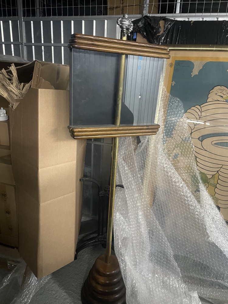 Chelsea Embankment Storage auction IB-8732 20