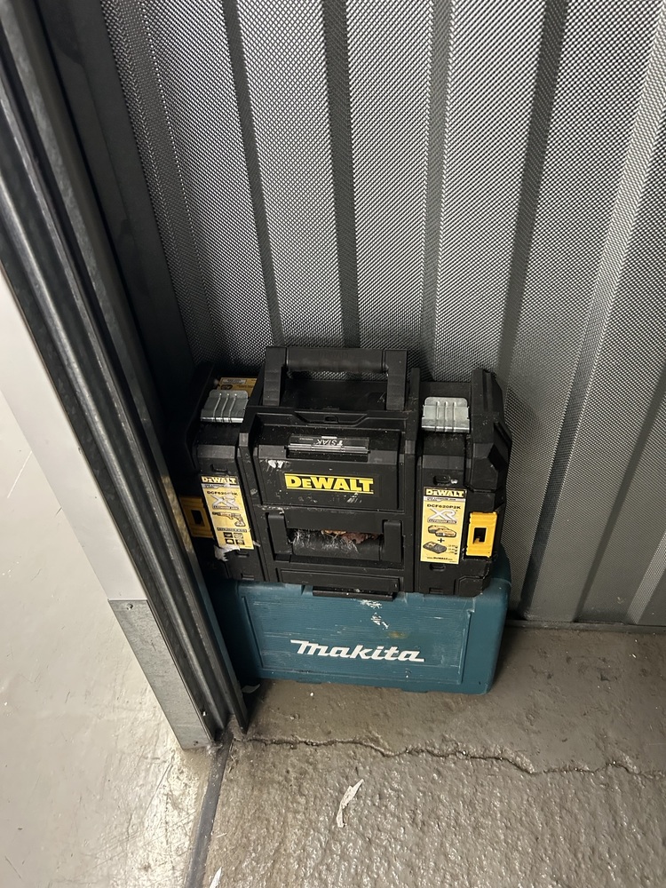 Neasden Storage Facility auction IB-4070 11