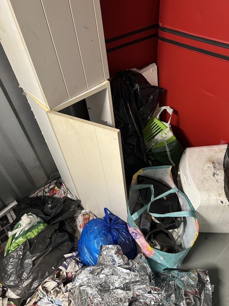 Neasden Self storage facility auction IB-1297