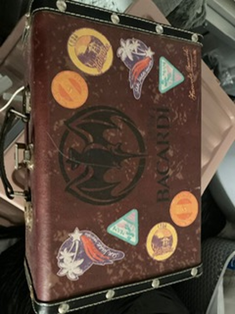 Chesterfield  Storage auction IB-2733