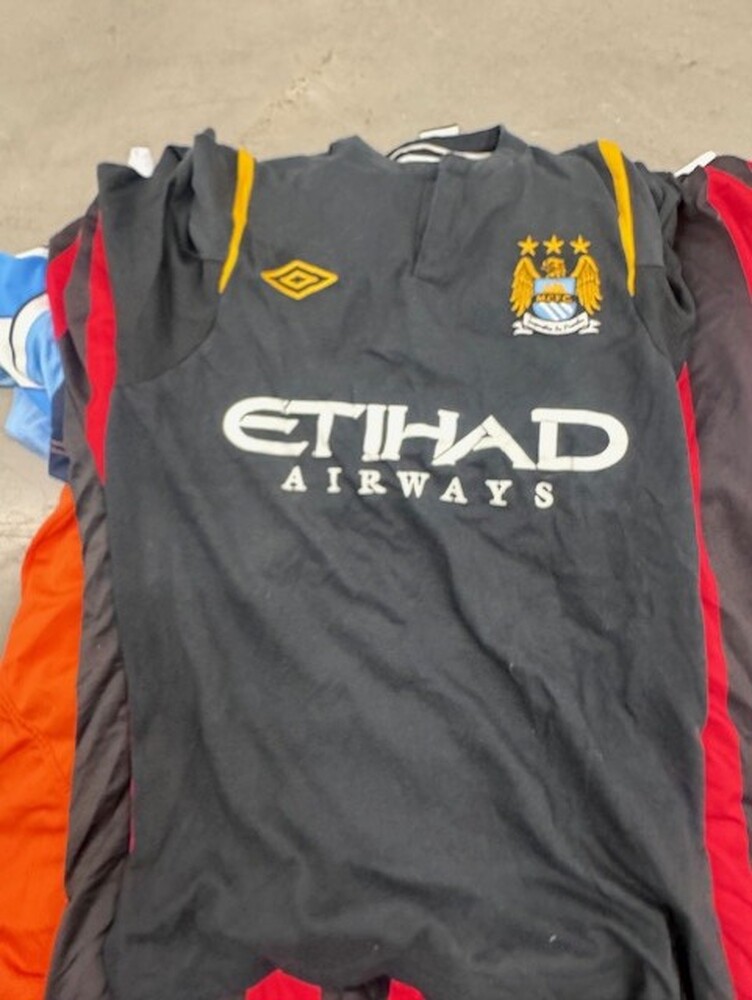 Chesterfield  storage facility unit auction IB-2733 56