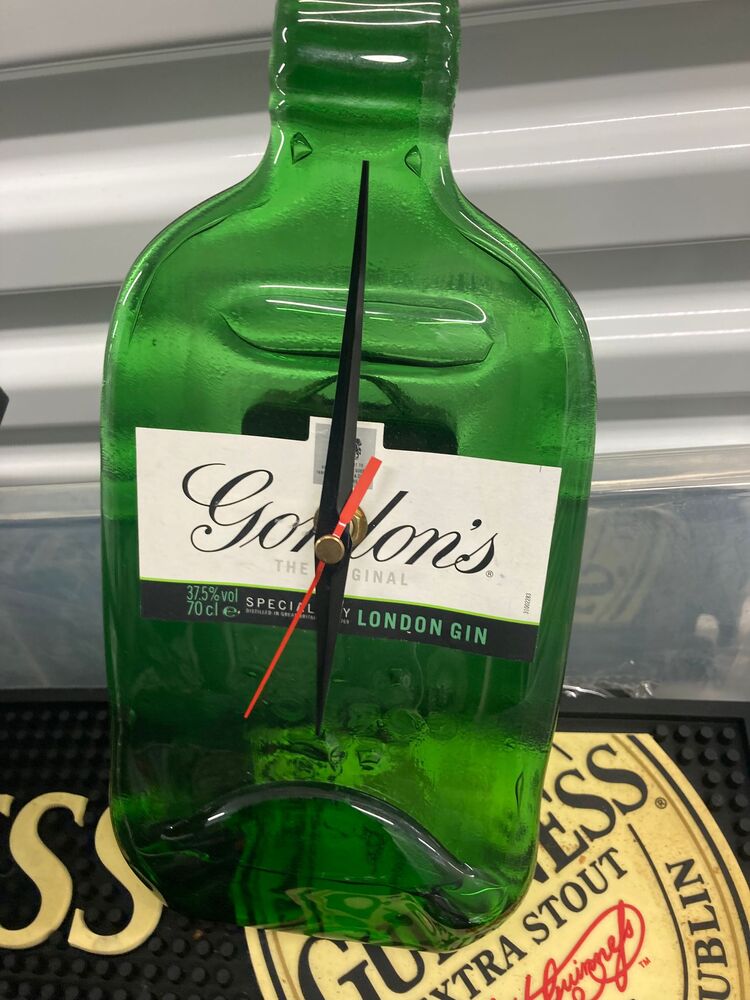 Chesterfield  Self storage auction IB-2733 114