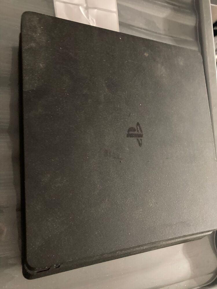 Chesterfield  storage facility unit auction IB-2733 126