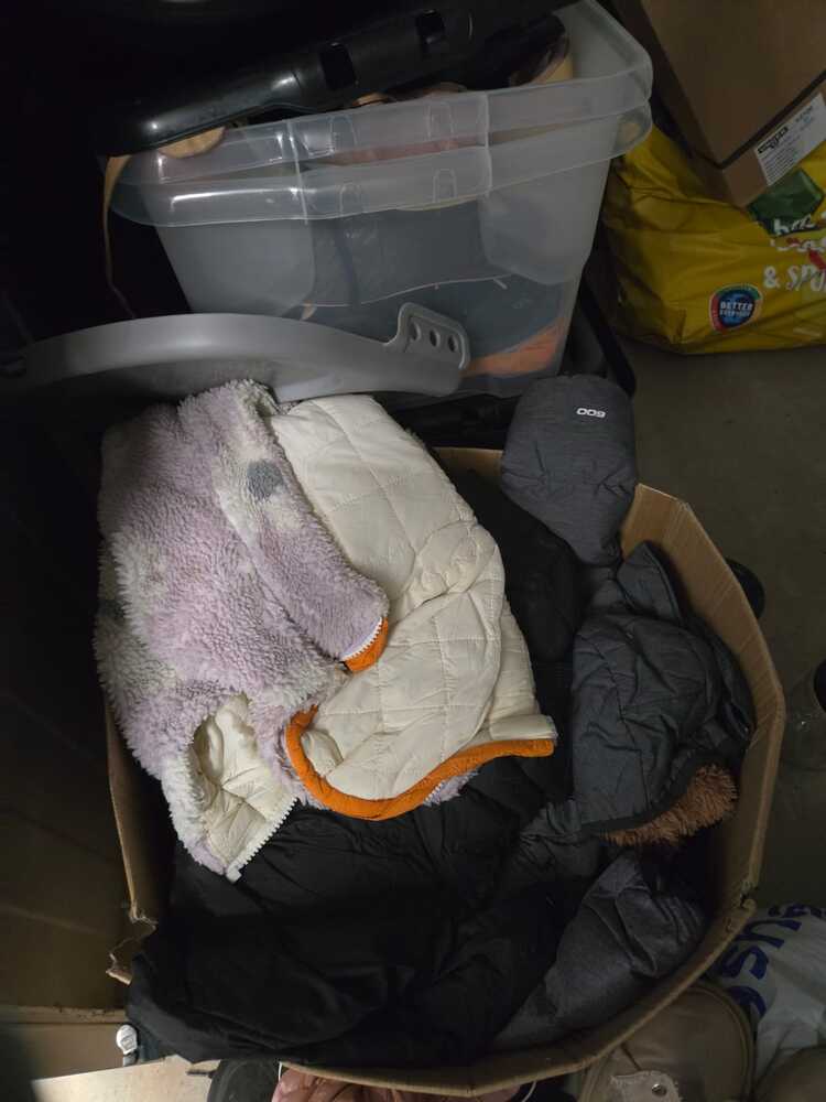 Dunstable Storage auction IB-7842 20