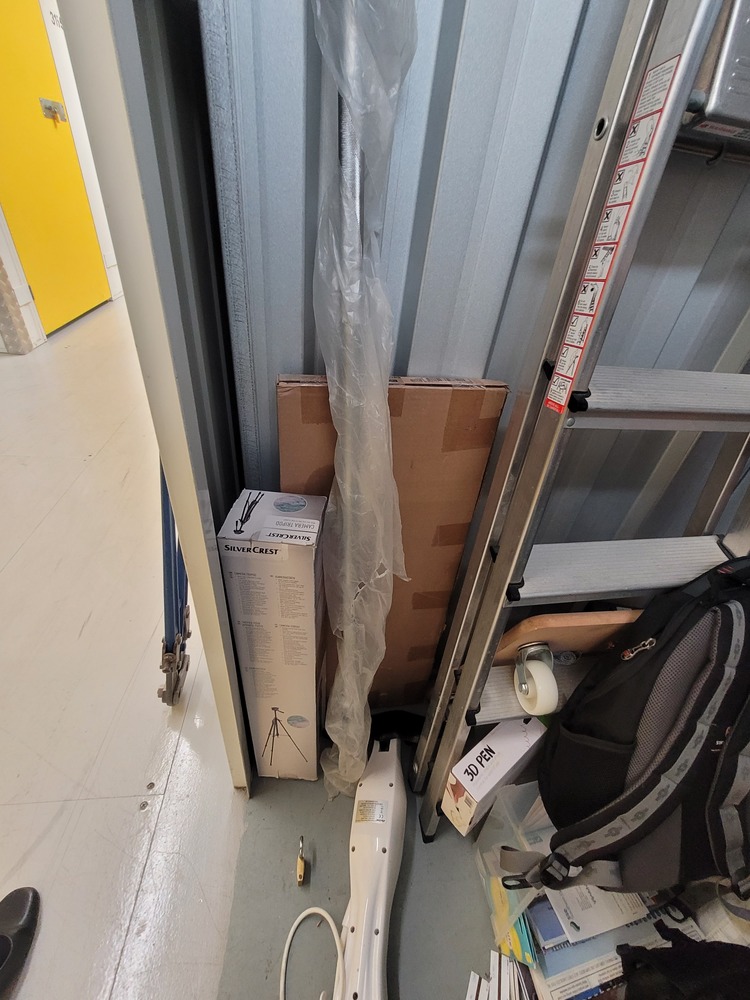 StorageMart Worthing Self storage auction IB-3681