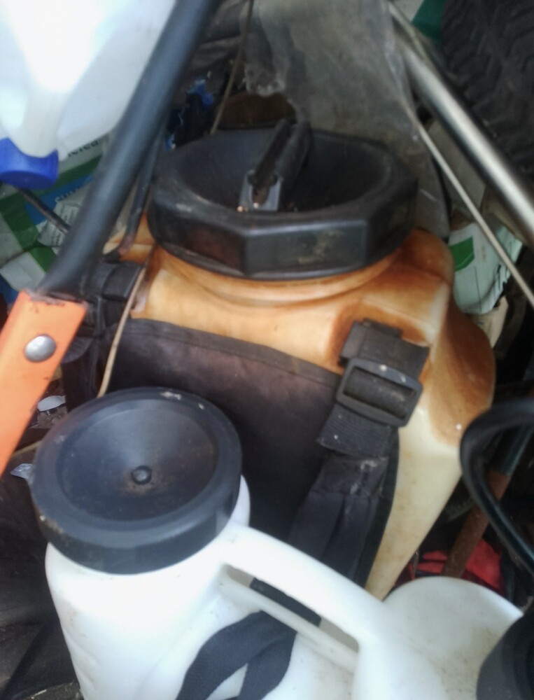 Worthing Self storage auction IB-9499