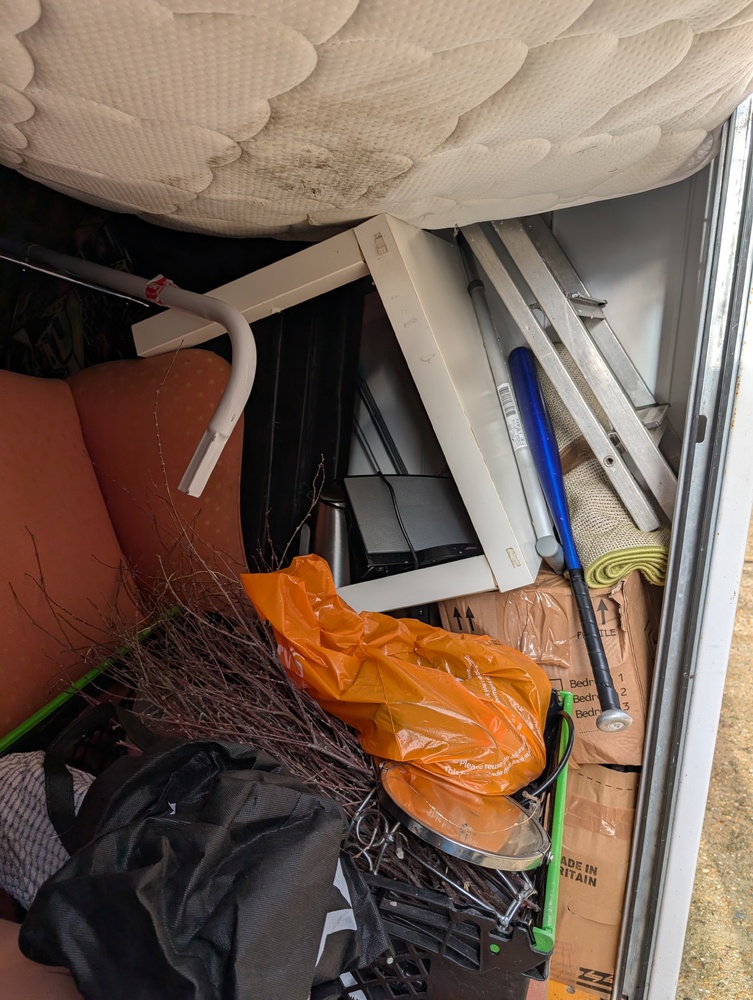 StorageMart Brighton (Stevenson Rd) Self storage unit auction IB-4082