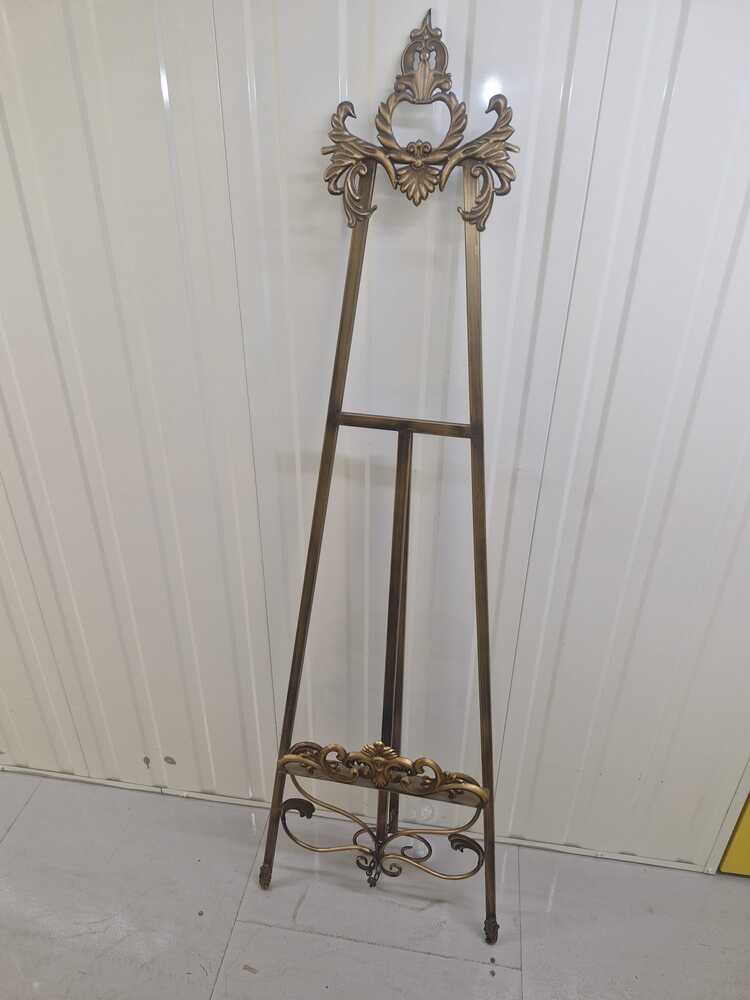 Kangaroo Self Storage - Glasgow Storage auction IB-9686