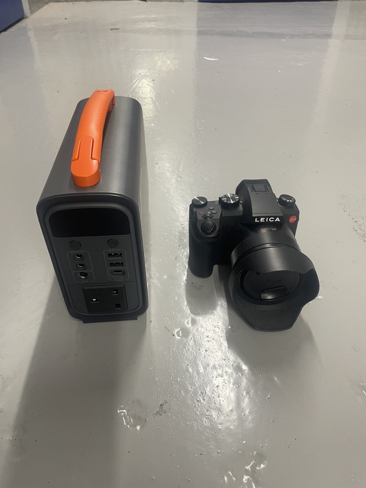 Bow Self storage unit auction IB-5227