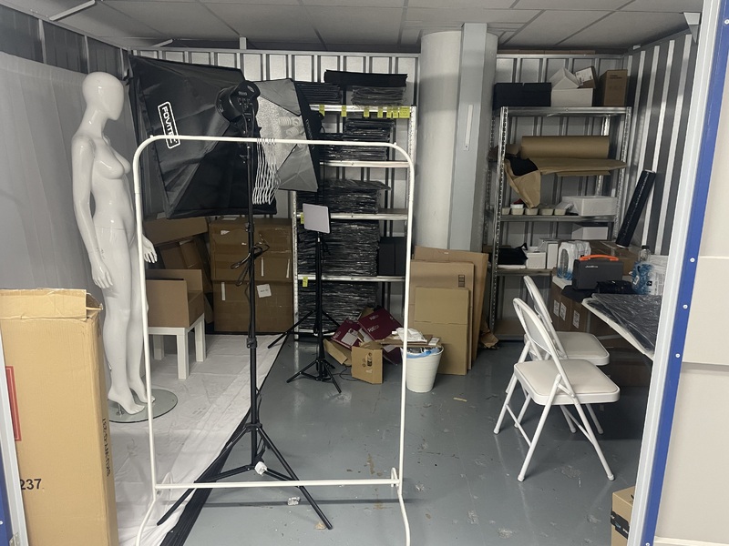 Bow storage facility unit auction IB-5227