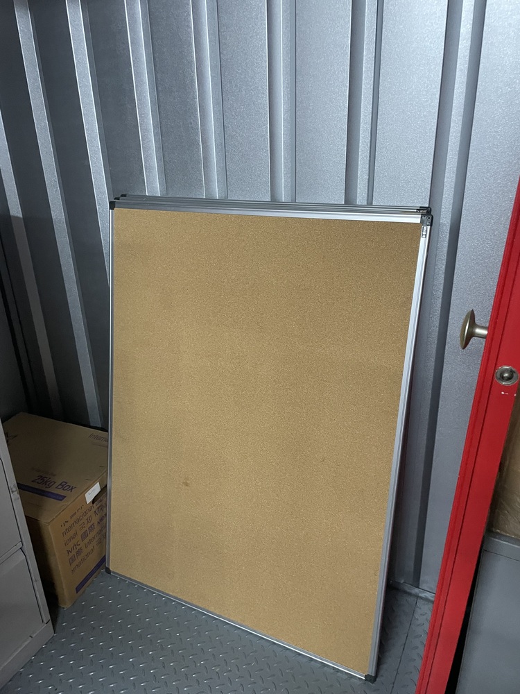 Bow storage facility unit auction IB-5210 26