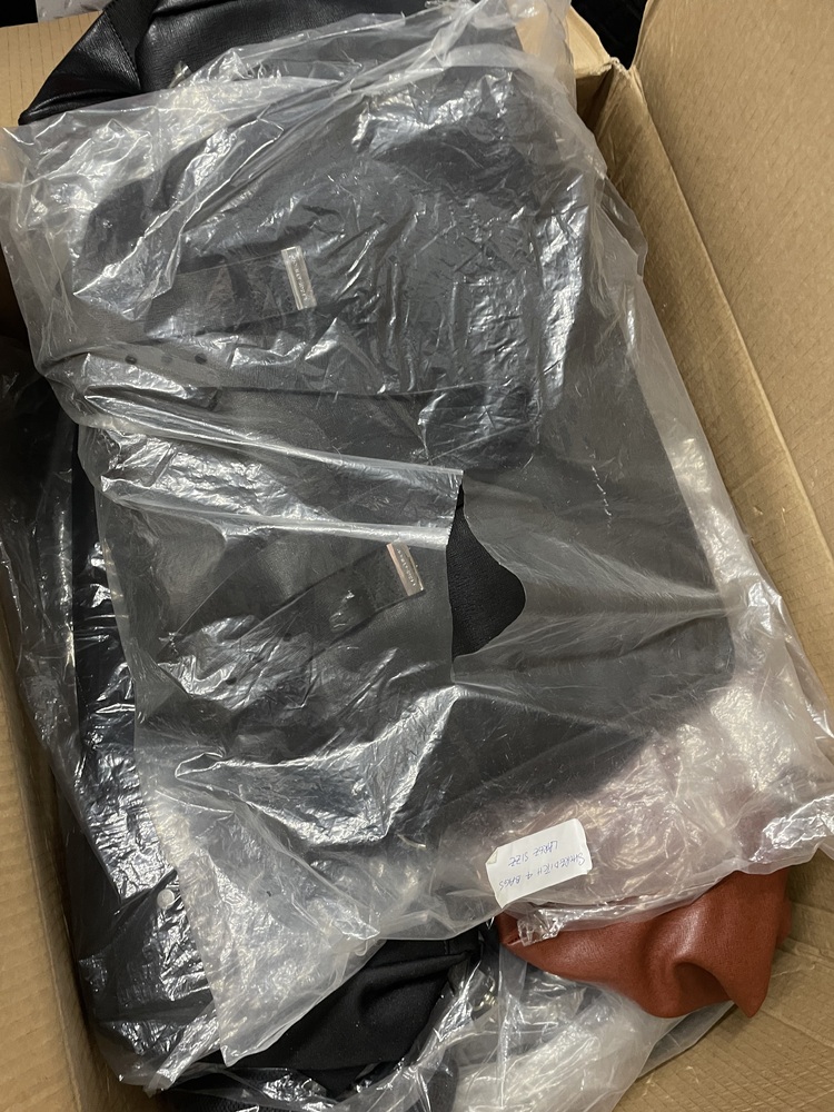 Bow Storage Unit auction IB-5210 32