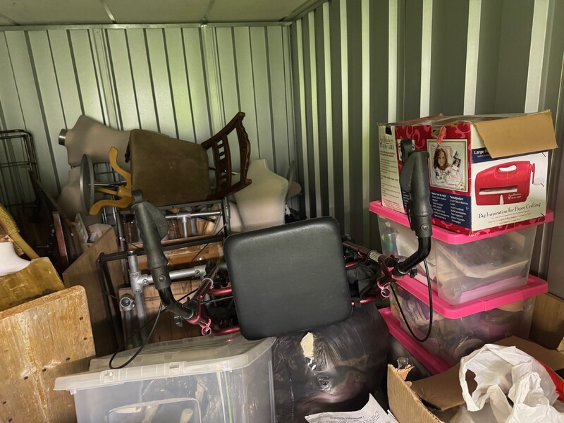 Dash Self Store storage facility unit auction IB-3286