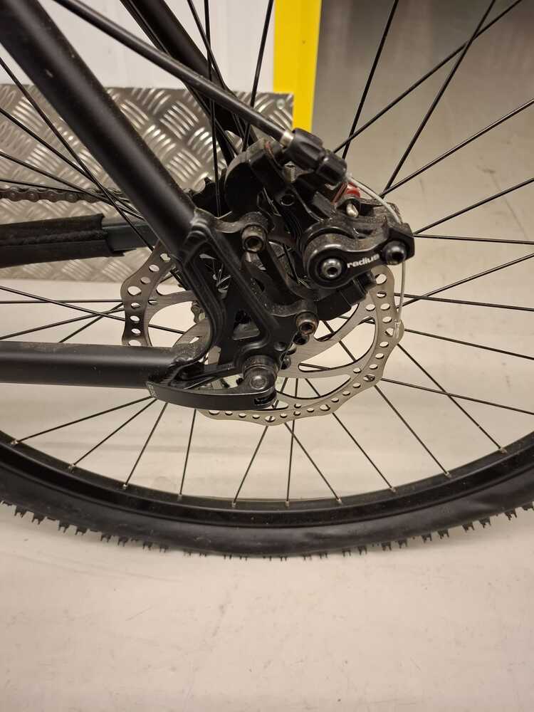 BURNLEY Self storage auction IB-6311