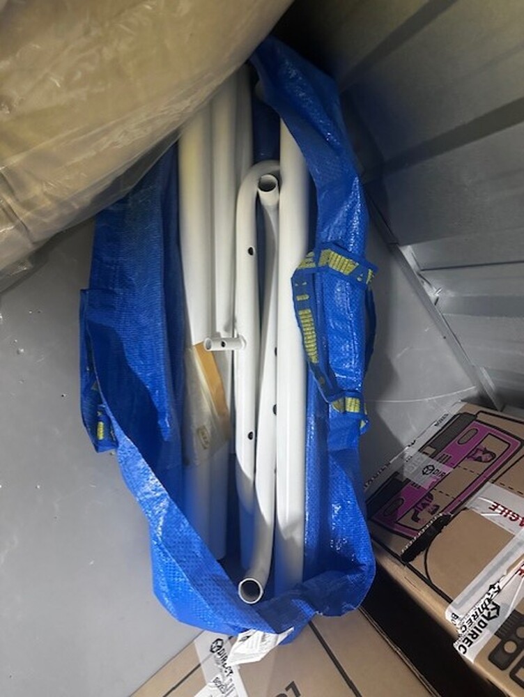 Islington Storage Unit auction IB-5826