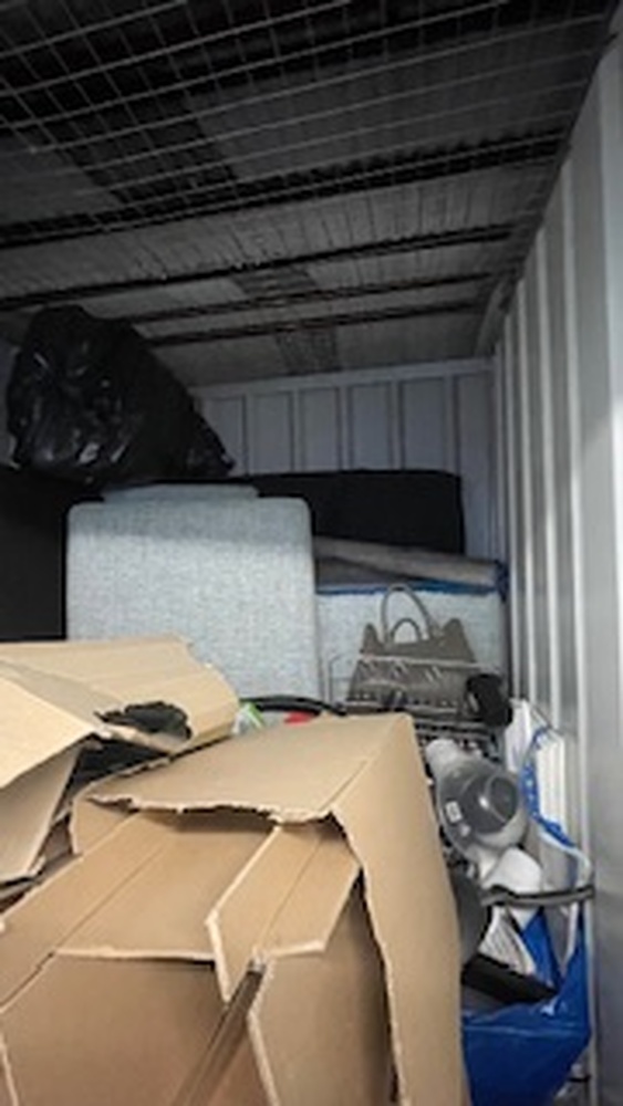 StorageMart Norwich Storage auction IB-8291